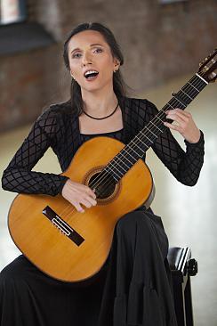 Bild Johanna Beisteiner - “Solokonzert mit Gesang, Gitarre, Flamencotanz und Rezitation”